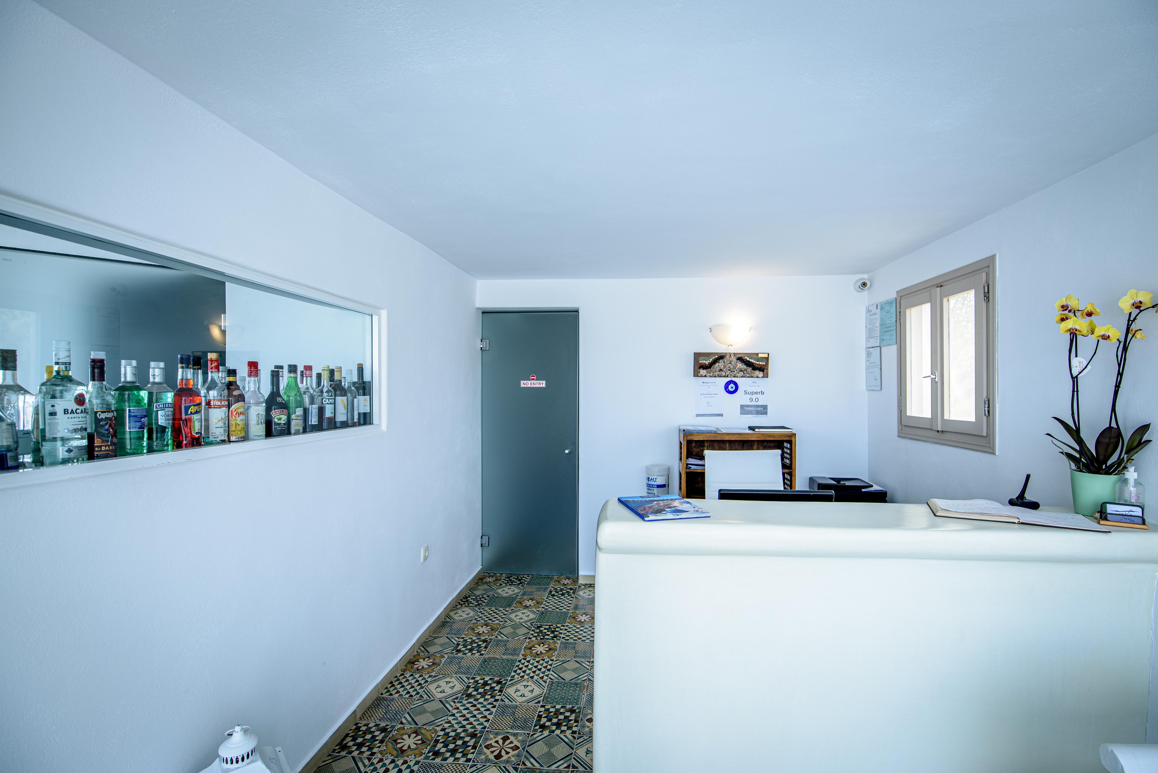 En Plo Boutique Suites Oia  Extérieur photo