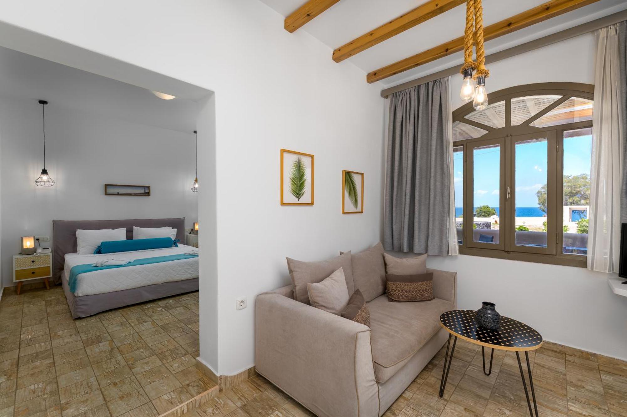 En Plo Boutique Suites Oia  Extérieur photo